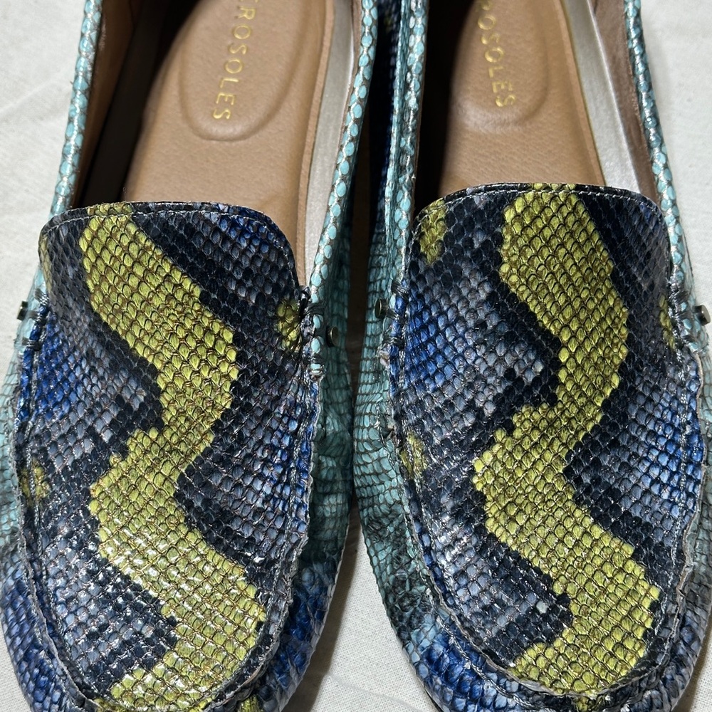 Aerosoles Women's Multicolor Snake Print Loafers